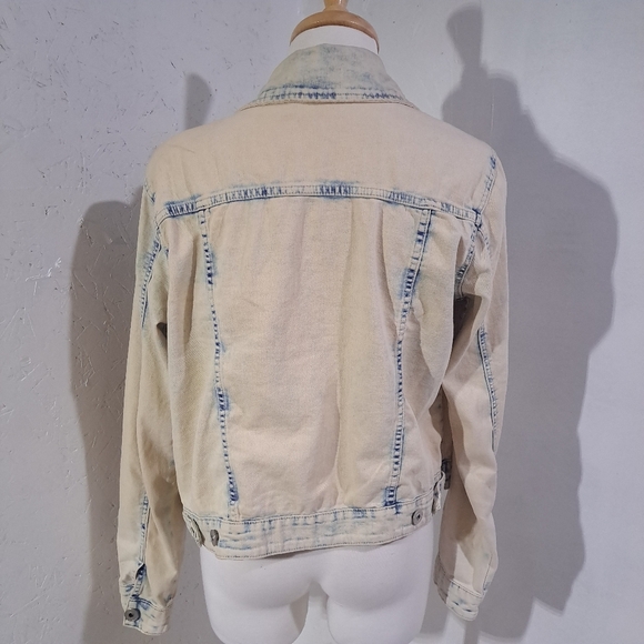 Baccini | Off white blue acid wash rhinestone button up jean jacket - Picture 6 of 13